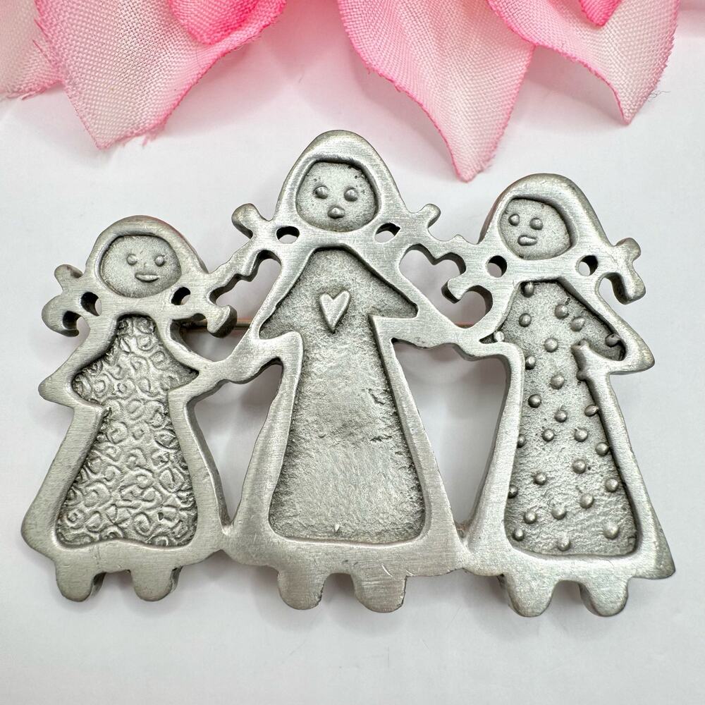 Vintage Three Sisters Cynthia Webb Brooch Pin Girls Holding Hands Signed Sweet